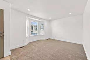 224 W Crescent View Ln, Tooele, UT 84074 - Photo 5