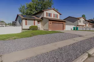 2611 N 1600 E, Layton, UT 84040 - Photo 5
