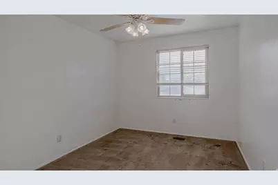 2611 N 1600 E, Layton, UT 84040 - Photo 25