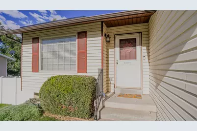 2611 N 1600 E, Layton, UT 84040 - Photo 7