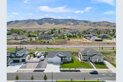 3577 S Garibaldi Way, Saratoga Springs, UT 84045 - Photo 61