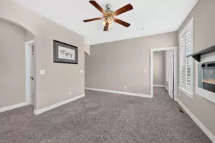 278 E Larsen Ln, Harrisville, UT 84404 - Photo 29