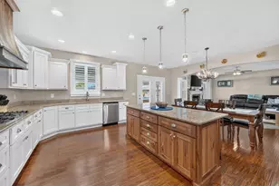 278 E Larsen Ln, Harrisville, UT 84404 - Photo 13