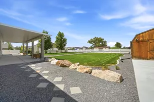 278 E Larsen Ln, Harrisville, UT 84404 - Photo 39