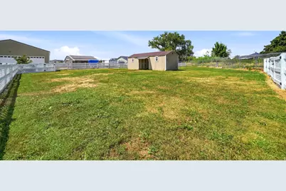 278 E Larsen Ln, Harrisville, UT 84404 - Photo 43