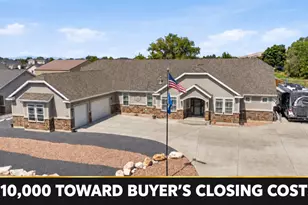 278 E Larsen Ln, Harrisville, UT 84404 - Photo 1