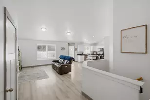 7245 W Silhouette Ln S, West Jordan, UT 84081 - Photo 11