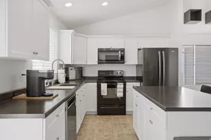 7245 W Silhouette Ln S, West Jordan, UT 84081 - Photo 21