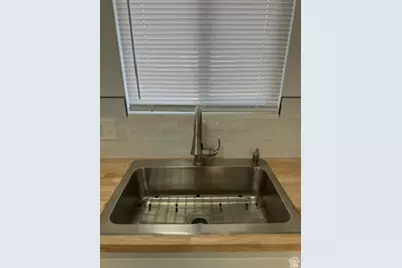 4460 S Summerwood St W, Taylorsville, UT 84123 - Photo 9