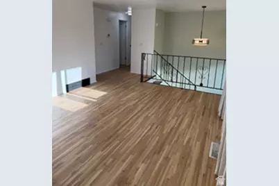 4460 S Summerwood St W, Taylorsville, UT 84123 - Photo 15