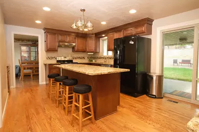 2546 E Campus Dr, Cottonwood Heights, UT 84121 - Photo 13