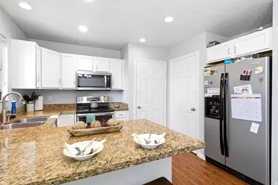 2263 W 1750 N, Lehi, UT 84043 - Photo 7
