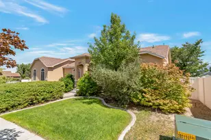 14227 S Rosaleen Ln W, Herriman, UT 84096 - Photo 3
