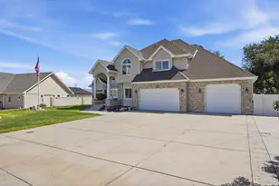 3183 S George Pl, Magna, UT 84044 - Photo 15