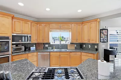 3183 S George Pl, Magna, UT 84044 - Photo 9