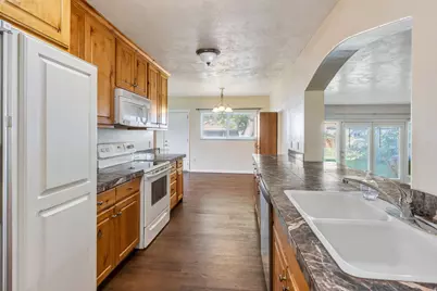 160 W 1100 S, Orem, UT 84058 - Photo 15