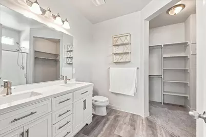 9572 S Lea Heather Way, West Jordan, UT 84081 - Photo 11