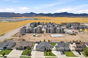 9572 S Lea Heather Way, West Jordan, UT 84081 - Photo 37