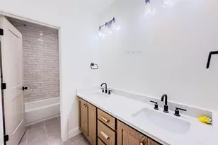 111 W Lacewood Ln, Vineyard, UT 84059 - Photo 23