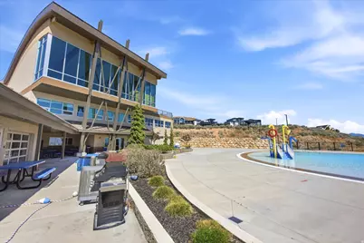 1874 W Oakridge Dr N, Lehi, UT 84043 - Photo 33