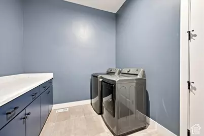 1874 W Oakridge Dr N, Lehi, UT 84043 - Photo 29