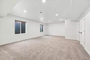 1874 W Oakridge Dr N, Lehi, UT 84043 - Photo 25