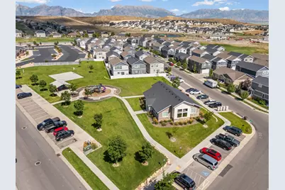 8704 N Pebble Aly, Eagle Mountain, UT 84005 - Photo 41