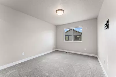 8704 N Pebble Aly, Eagle Mountain, UT 84005 - Photo 27