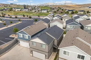 8704 N Pebble Aly, Eagle Mountain, UT 84005 - Photo 35