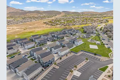 8704 N Pebble Aly, Eagle Mountain, UT 84005 - Photo 39