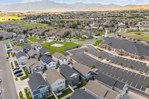 8704 N Pebble Aly, Eagle Mountain, UT 84005 - Photo 37