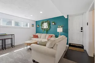 9633 S Sleepy Hollow Cir, Sandy, UT 84094 - Photo 19