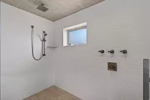 12296 S Mariah Cir E, Draper, UT 84020 - Photo 69