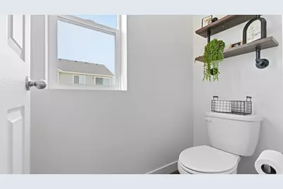 1534 E 3225 N, Layton, UT 84040 - Photo 31