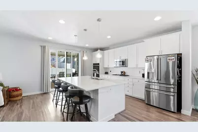 1534 E 3225 N, Layton, UT 84040 - Photo 9