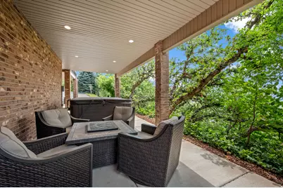 3203 E Fernwood Dr, Layton, UT 84040 - Photo 49