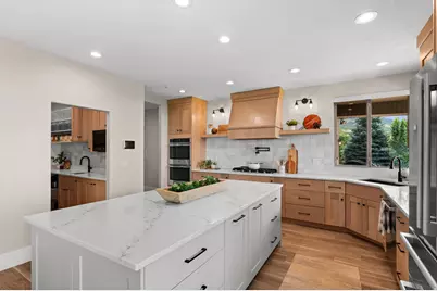 3203 E Fernwood Dr, Layton, UT 84040 - Photo 19