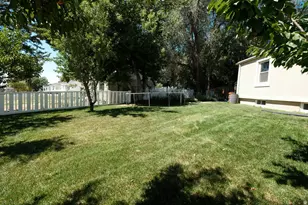 153 S Lakeview Dr, Clearfield, UT 84015 - Photo 41