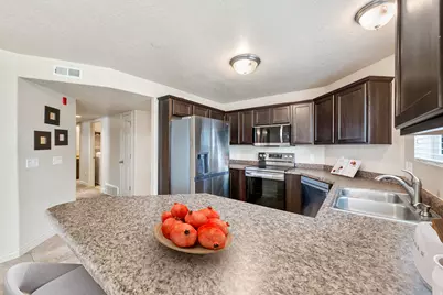 104 E Resaca Dr #E1, Sandy, UT 84070 - Photo 5