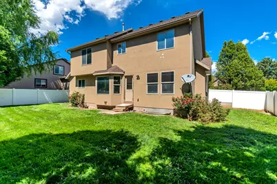 2353 W Mont Blanc Dr S, Riverton, UT 84065 - Photo 5
