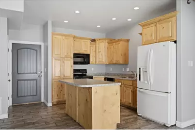 2615 W 500 N #9, Tremonton, UT 84337 - Photo 13
