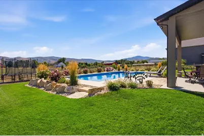560 S 8600 E, Huntsville, UT 84317 - Photo 41