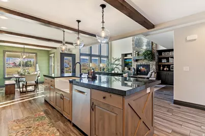 560 S 8600 E, Huntsville, UT 84317 - Photo 15