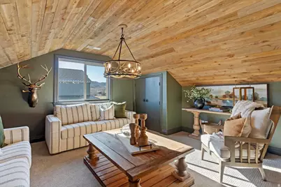 560 S 8600 E, Huntsville, UT 84317 - Photo 21