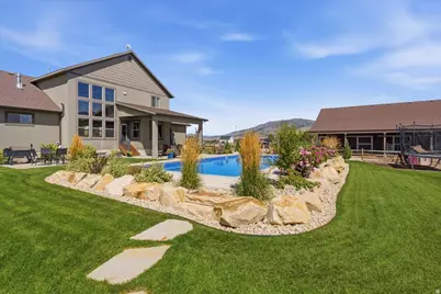 560 S 8600 E, Huntsville, UT 84317 - Photo 43