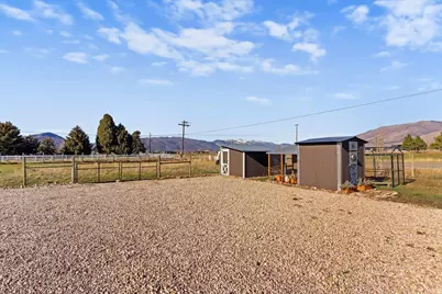 560 S 8600 E, Huntsville, UT 84317 - Photo 49