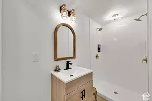 1445 E Blue Grass Cir, Cottonwood Heights, UT 84121 - Photo 15