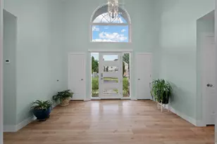 1586 Bowden Cir, Salt Lake City, UT 84117 - Photo 3