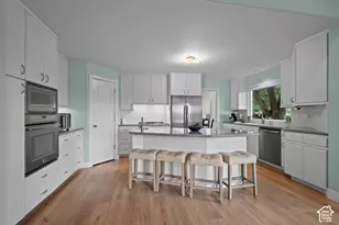 1586 Bowden Cir, Salt Lake City, UT 84117 - Photo 17