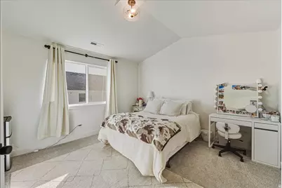 1752 N Festive Way, Saratoga Springs, UT 84045 - Photo 5